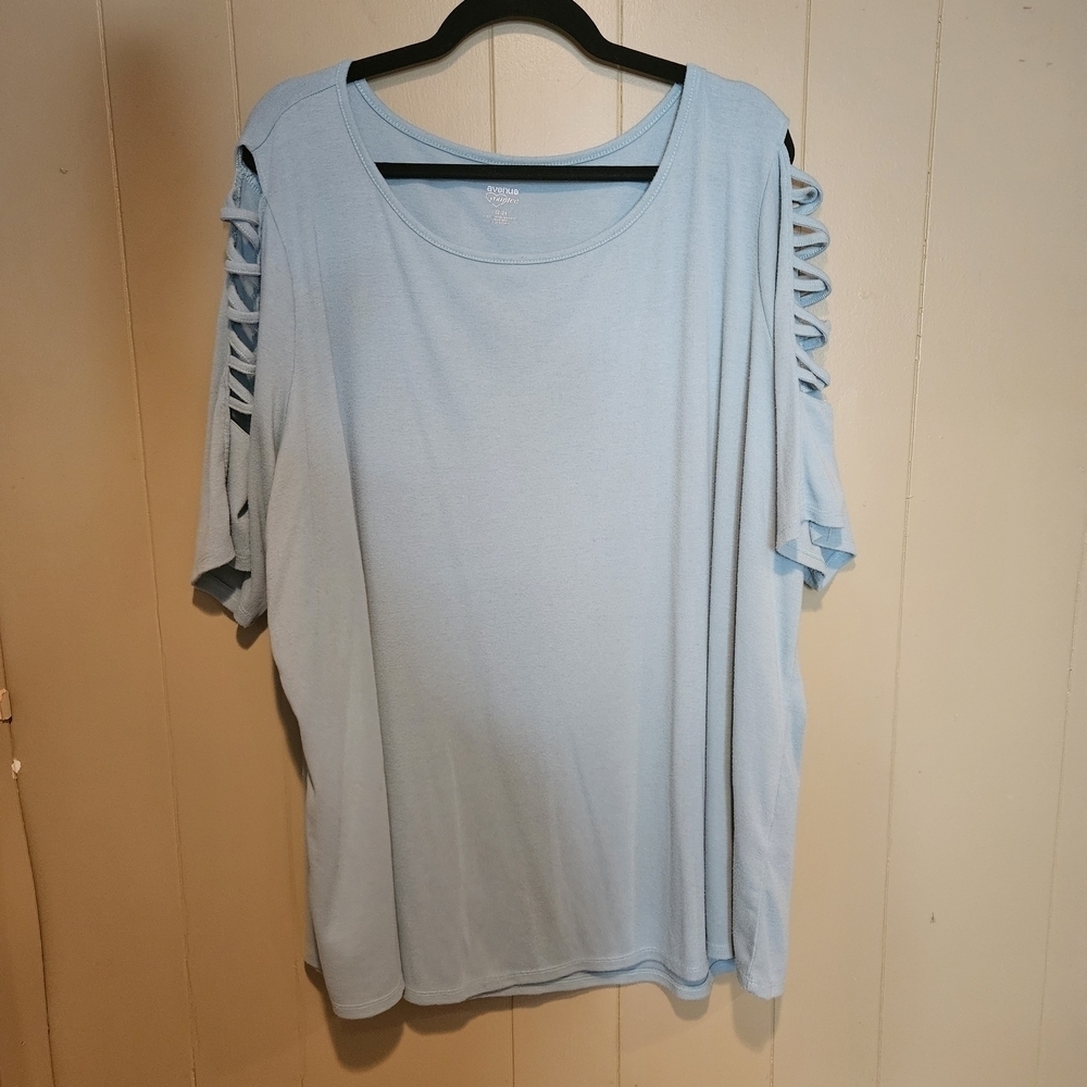 Avenue Cutout Sleeve Tee, Size 22/24, Light Blue Cutout Sleev Soft Stretch Knit